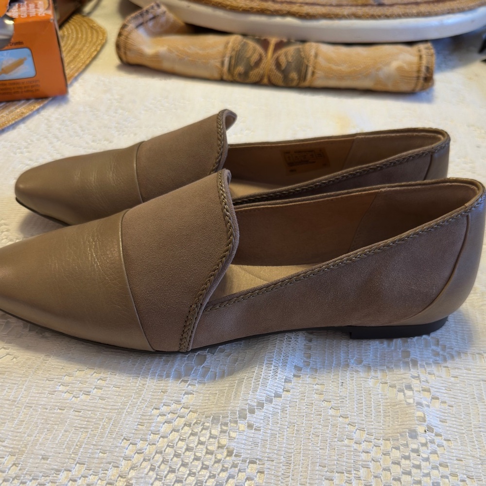Rockport Total Motion flats beige sz 8 Tan Leather - Picture 3 of 9